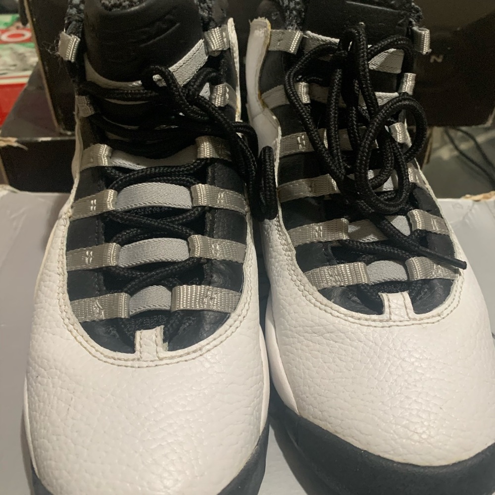 Jordan 10s black and white || 1-15-2005